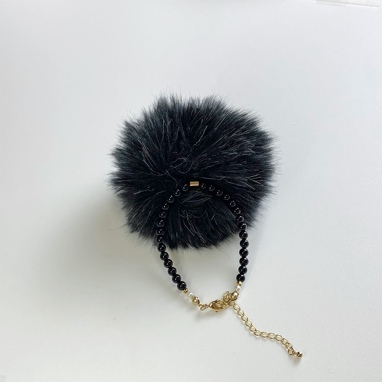 ブラックファーブレスレット画像_3