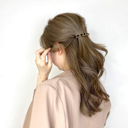 チェーンバレッタ-ブラック_着装画像