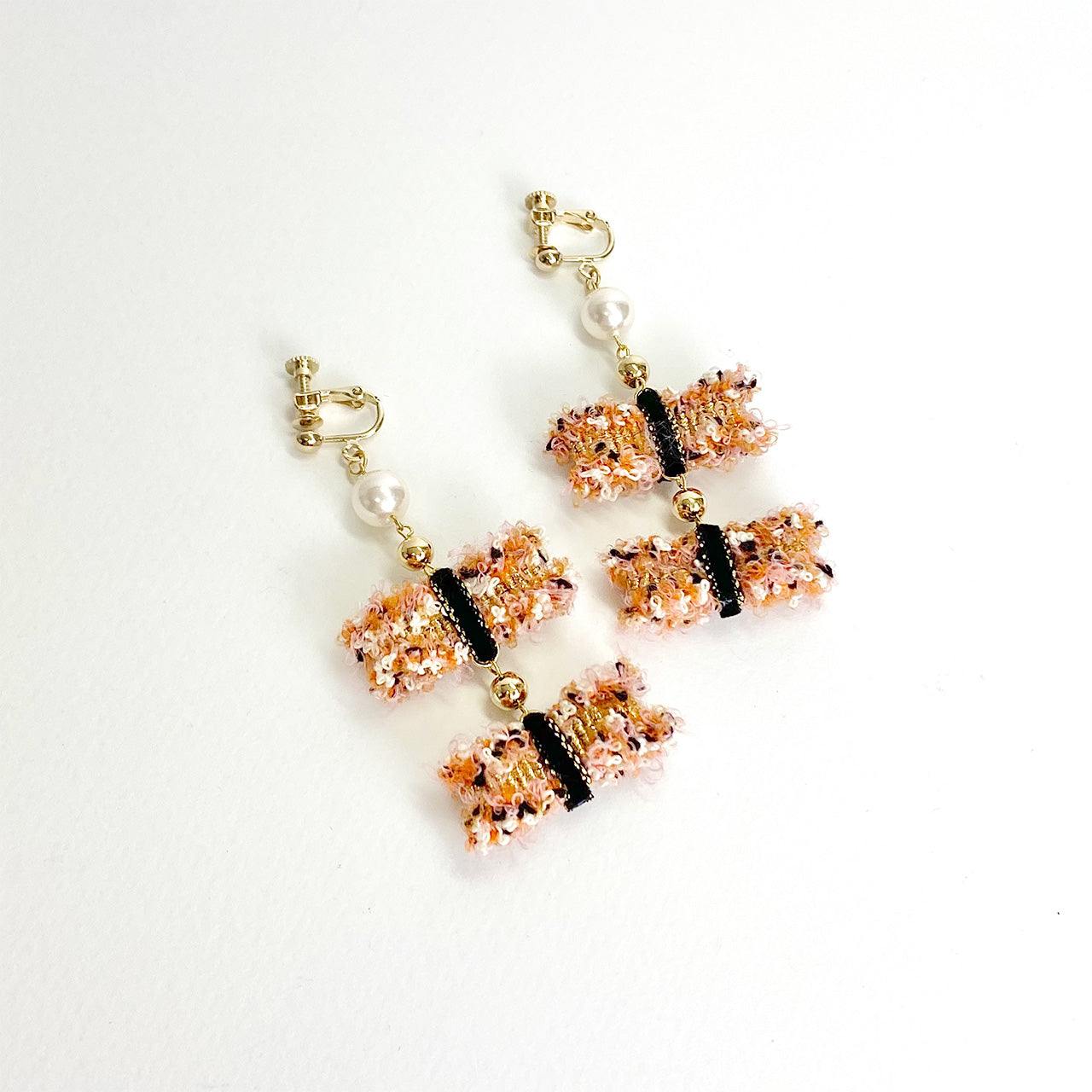 フリンジリボンイヤリング画像