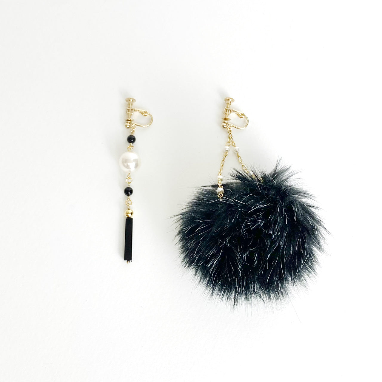 ファーイヤリング画像_1