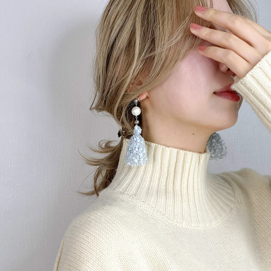 シルバータッセル イヤリング着装画像_2