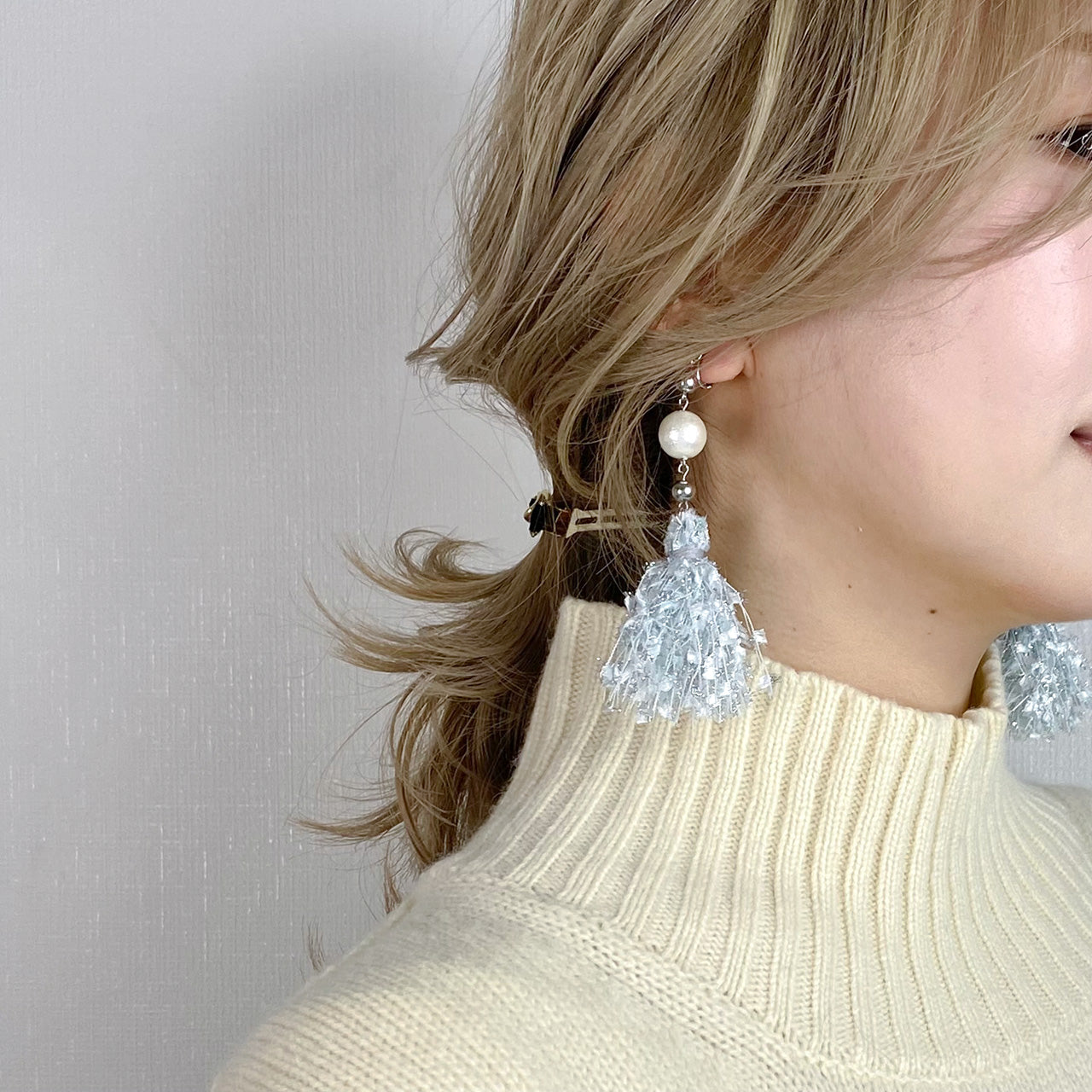 シルバータッセル イヤリング着装画像_1