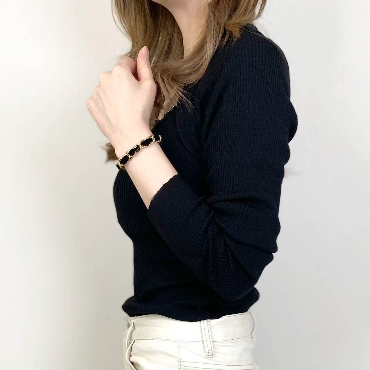 ベロアチェーンブレスレット着装画像_3